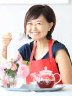 （株）Lilyʻs tea 代表取締役　柴田 麗麗